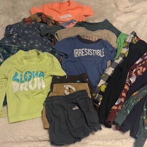 Vibrant Kids' Clothing Set with Graphic Tees